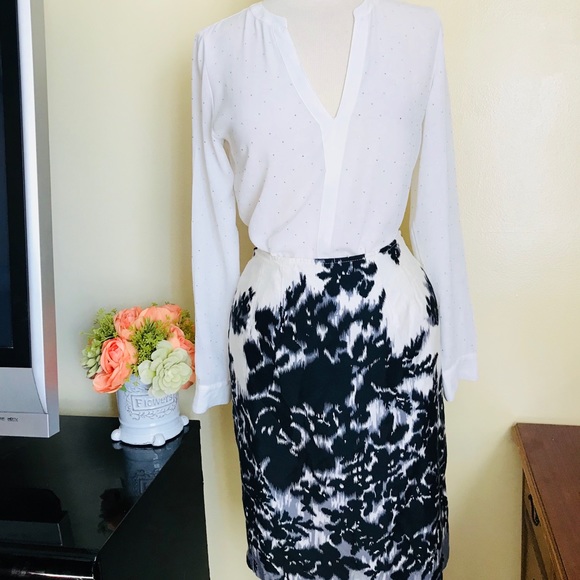 Worthington Floral Pencil Skirt - Picture 3 of 8